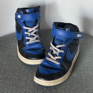 Nike Court Borough Mid Sneaker - Kids